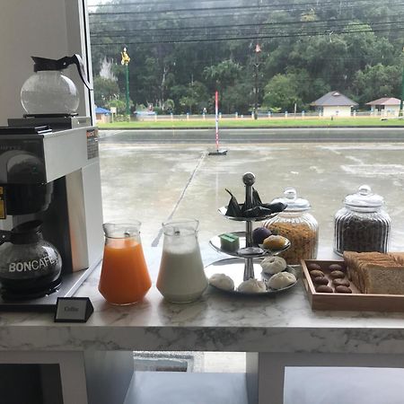 White House By 88 Hotel Phang Nga Ngoại thất bức ảnh