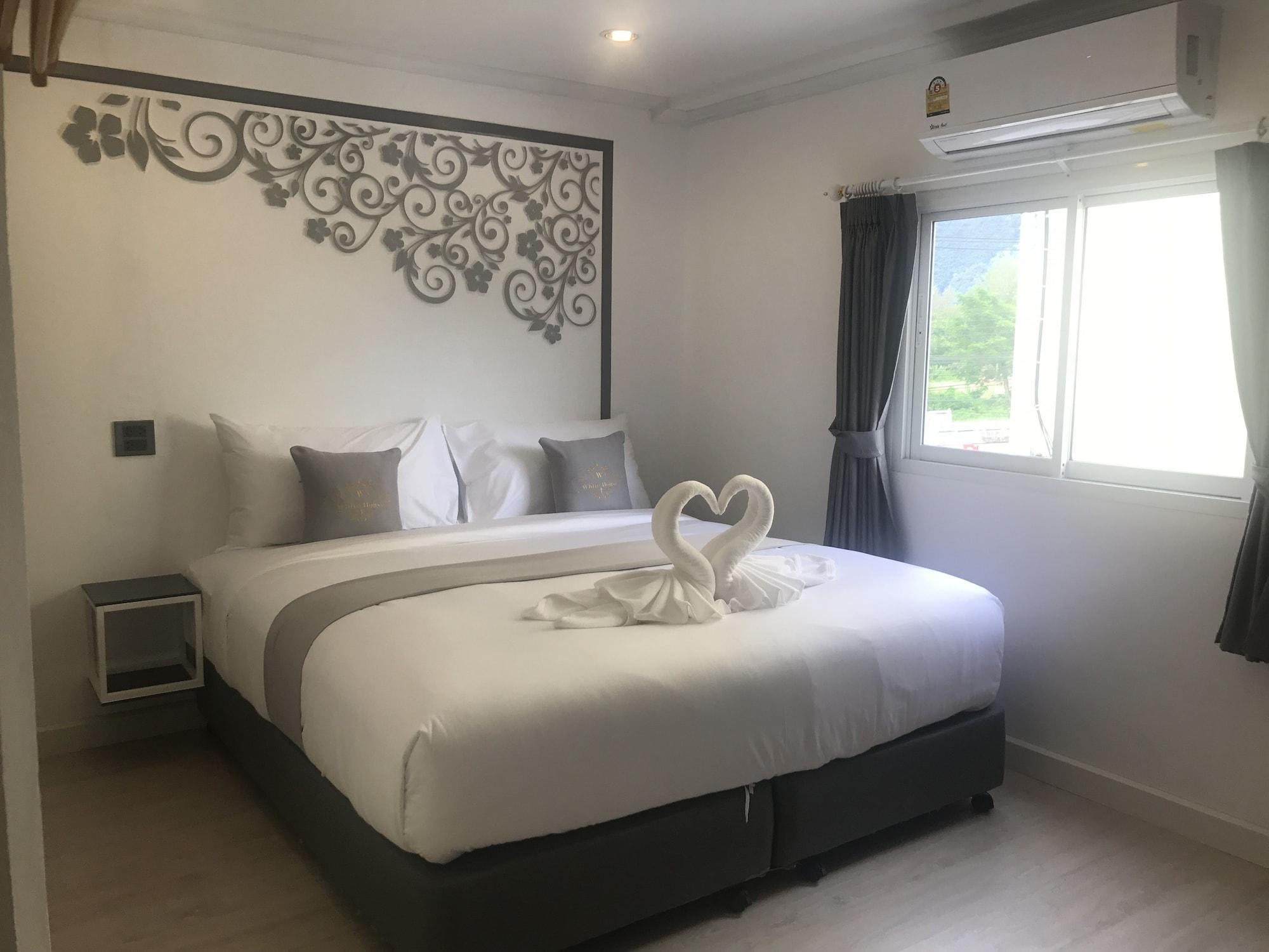 White House By 88 Hotel Phang Nga Ngoại thất bức ảnh
